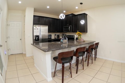 Villa ou maison à vendre à Kissimmee, Floride: 3 chambres, 148.92 m2 № 2122312 - photo 11