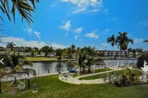 Appartement à louer à Hallandale Beach, Floride: 1 chambre, 58.53 m2 № 1998057 - photo 8