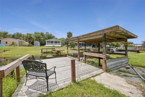 House in Geneva, Florida 3 bedrooms, 94.76 sq.m. № 2215980 - photo 22