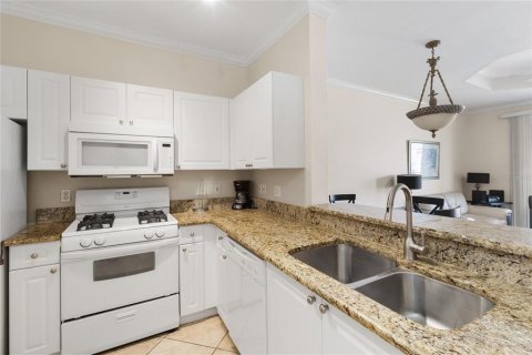 Copropriété à vendre à Clearwater, Floride: 1 chambre, 71.53 m2 № 2102775 - photo 9
