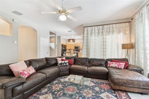 House in Dunedin, Florida 6 bedrooms, 253.53 sq.m. № 1829371 - photo 15