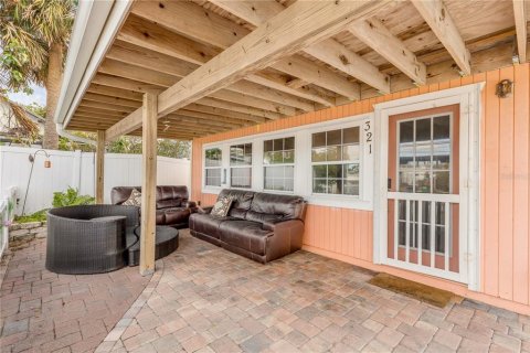 Villa ou maison à vendre à New Smyrna Beach, Floride: 4 chambres, 128.21 m2 № 1528737 - photo 2