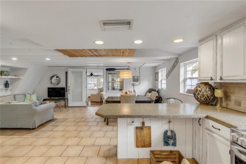 Villa ou maison à vendre à New Smyrna Beach, Floride: 4 chambres, 128.21 m2 № 1528737 - photo 26