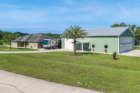 Casa en venta en Crescent City, Florida, 3 dormitorios, 146.41 m2 № 2266974 - foto 2