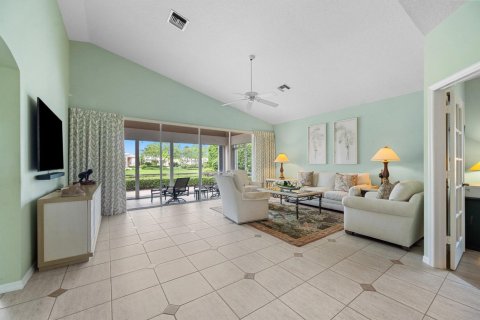 House in Jupiter, Florida 3 bedrooms, 210.7 sq.m. № 2188984 - photo 6
