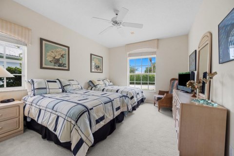 House in Jupiter, Florida 3 bedrooms, 210.7 sq.m. № 2188984 - photo 20