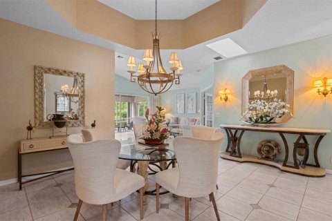 House in Jupiter, Florida 3 bedrooms, 210.7 sq.m. № 2188984 - photo 10
