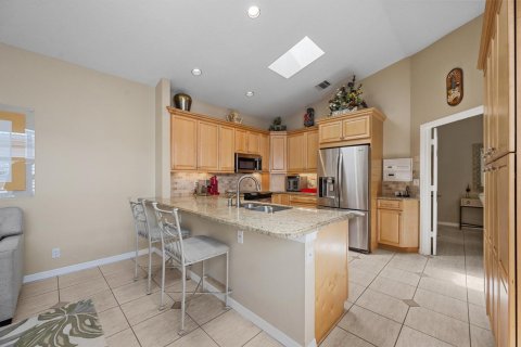 House in Jupiter, Florida 3 bedrooms, 210.7 sq.m. № 2188984 - photo 11