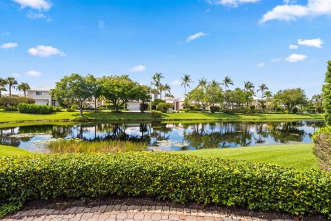 House in Jupiter, Florida 3 bedrooms, 210.7 sq.m. № 2188984 - photo 23