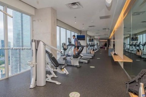 Condominio en alquiler en Miami, Florida, 2 dormitorios, 73.49 m2 № 2056706 - foto 24