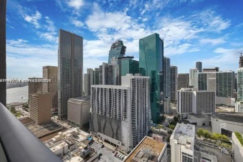 Condominio en alquiler en Miami, Florida, 2 dormitorios, 73.49 m2 № 2056706 - foto 16