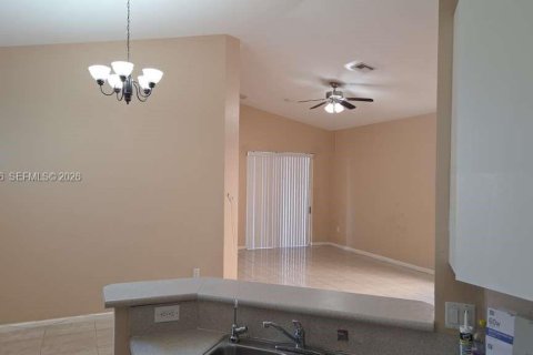 Villa ou maison à louer à Homestead, Floride: 3 chambres, 134.34 m2 № 2086574 - photo 21