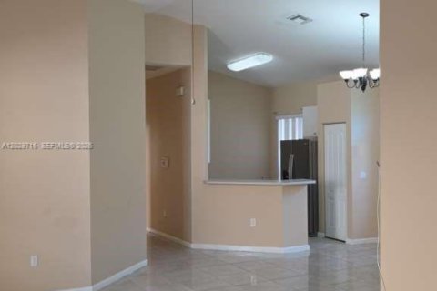 Villa ou maison à louer à Homestead, Floride: 3 chambres, 134.34 m2 № 2086574 - photo 23