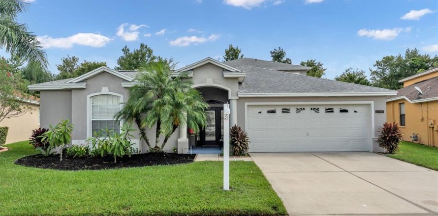 Casa en Lakeland, Florida 5 dormitorios, 321.53 m2 № 1900180