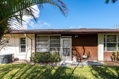 Copropriété à vendre à Stuart, Floride: 2 chambres, 109.81 m2 № 2078175 - photo 29
