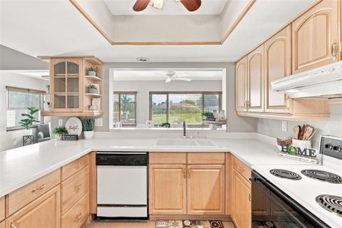 Villa ou maison à vendre à Port Charlotte, Floride: 2 chambres, 154.12 m2 № 2352254 - photo 24