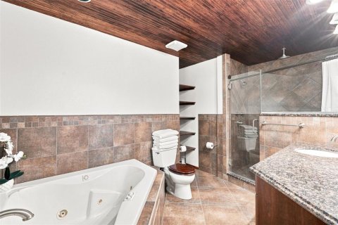 Villa ou maison à vendre à Port Charlotte, Floride: 2 chambres, 154.12 m2 № 2352254 - photo 10