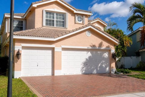 House in Miramar, Florida 6 bedrooms, 320.14 sq.m. № 2246023 - photo 2
