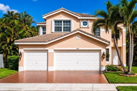 House in Miramar, Florida 6 bedrooms, 320.14 sq.m. № 2246023