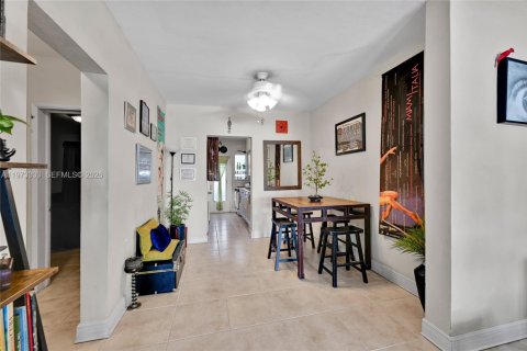 Immobilier commercial à vendre à Miami Beach, Floride № 2052880 - photo 7