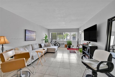 Immobilier commercial à vendre à Miami Beach, Floride № 2052880 - photo 15