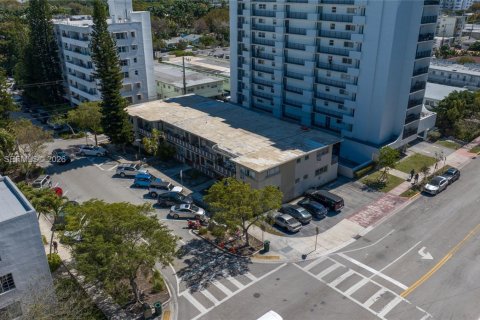 Immobilier commercial à vendre à Miami Beach, Floride № 2052880 - photo 3