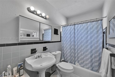 Immobilier commercial à vendre à Miami Beach, Floride № 2052880 - photo 28