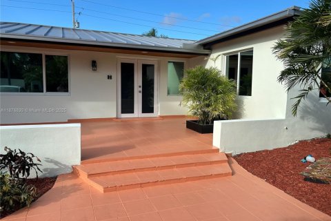 Купить виллу или дом в Майами, Флорида 3 спальни, 306.11м2, № 1954940 - фото 2