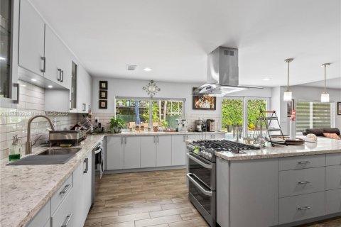 Купить виллу или дом в Майами, Флорида 3 спальни, 306.11м2, № 1954940 - фото 18