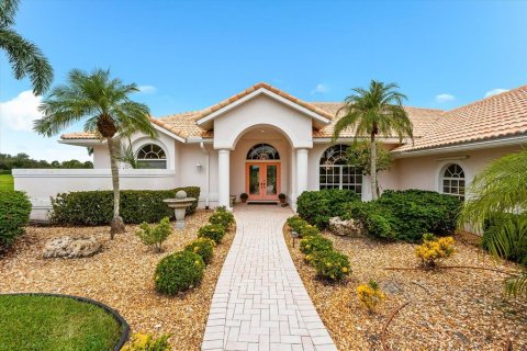 Villa ou maison à vendre à Sarasota, Floride: 3 chambres, 260.78 m2 № 1899195 - photo 4