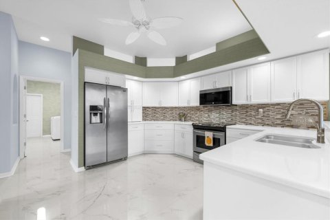 Villa ou maison à vendre à Sarasota, Floride: 3 chambres, 260.78 m2 № 1899195 - photo 23