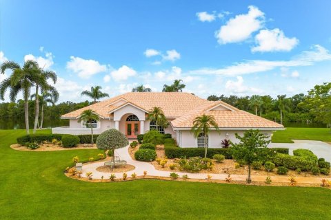 Villa ou maison à vendre à Sarasota, Floride: 3 chambres, 260.78 m2 № 1899195 - photo 3