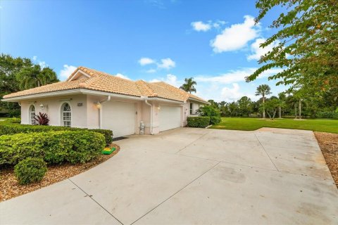 Villa ou maison à vendre à Sarasota, Floride: 3 chambres, 260.78 m2 № 1899195 - photo 5