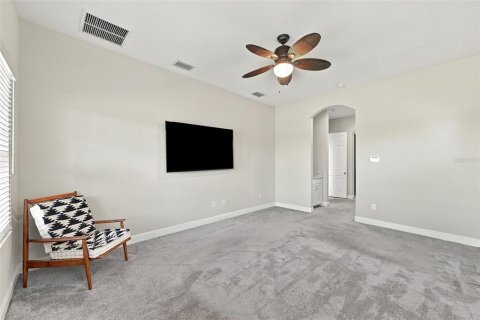 House in Apollo Beach, Florida 6 bedrooms, 400.87 sq.m. № 2391579 - photo 24