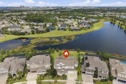 House in Apollo Beach, Florida 6 bedrooms, 400.87 sq.m. № 2391579 - photo 2