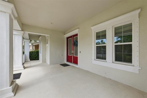 House in Apollo Beach, Florida 6 bedrooms, 400.87 sq.m. № 2391579 - photo 5