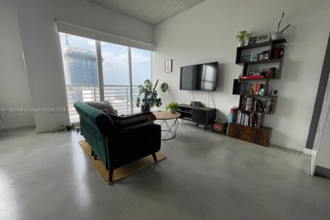 Copropriété à louer à Miami, Floride: 1 chambre, 60.48 m2 № 1946400 - photo 2