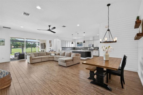 Casa en venta en Tavares, Florida, 4 dormitorios, 284 m2 № 2386718 - foto 9