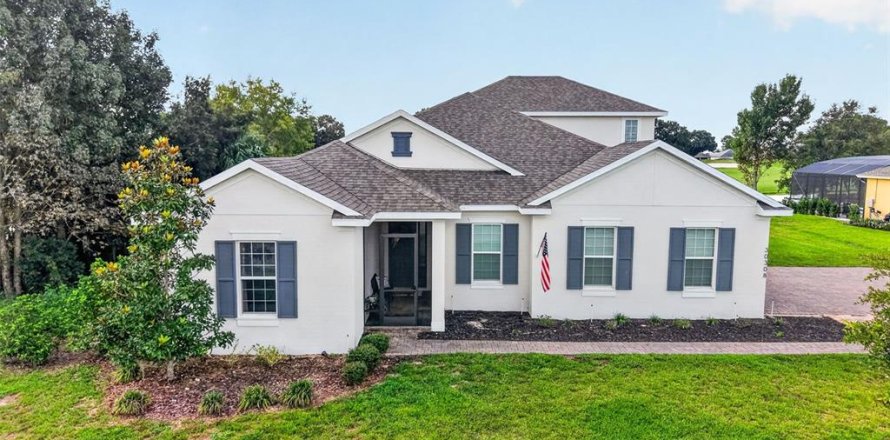 Casa en Tavares, Florida 4 dormitorios, 284 m2 № 2386718
