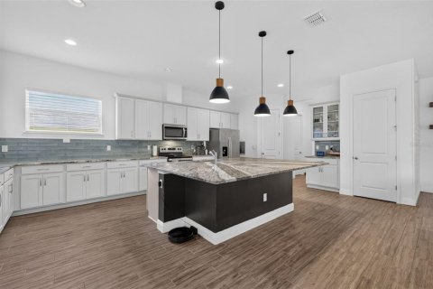 Casa en venta en Tavares, Florida, 4 dormitorios, 284 m2 № 2386718 - foto 16