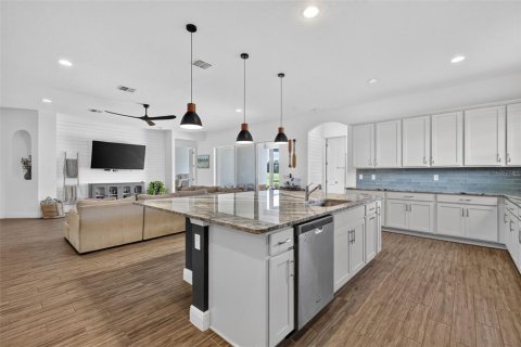 Casa en venta en Tavares, Florida, 4 dormitorios, 284 m2 № 2386718 - foto 18