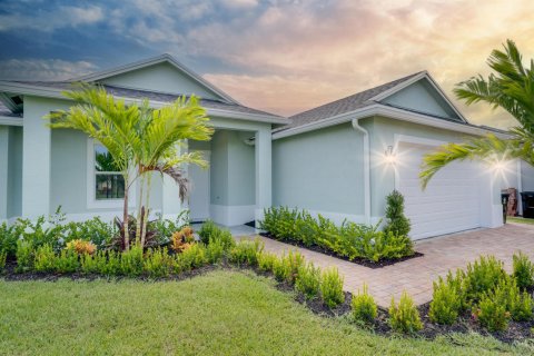 Casa en venta en Port St. Lucie, Florida, 4 dormitorios, 199 m2 № 2084971 - foto 4