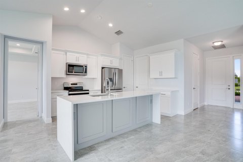 Casa en venta en Port St. Lucie, Florida, 4 dormitorios, 199 m2 № 2084971 - foto 6