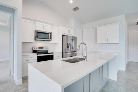 Casa en venta en Port St. Lucie, Florida, 4 dormitorios, 199 m2 № 2084971 - foto 8