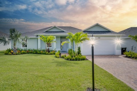 Casa en venta en Port St. Lucie, Florida, 4 dormitorios, 199 m2 № 2084971 - foto 2
