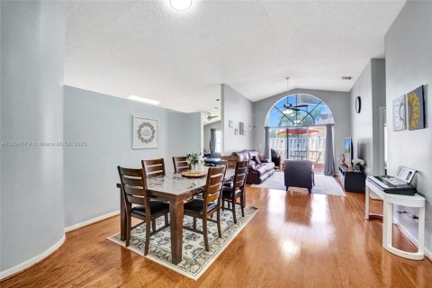 Casa en venta en Pembroke Pines, Florida, 3 dormitorios, 157 m2 № 1790223 - foto 8