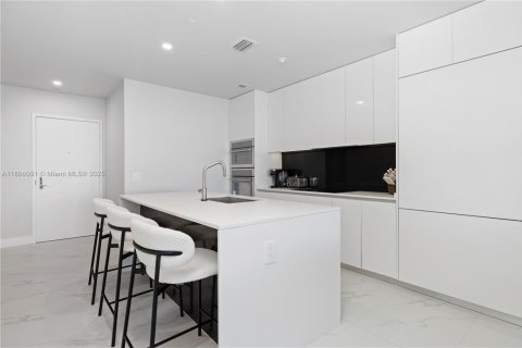 Condominio en venta en Miami, Florida, 2 dormitorios, 143.26 m2 № 1950702 - foto 8