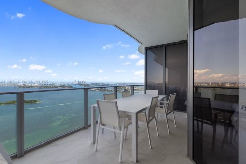 Condominio en venta en Miami, Florida, 2 dormitorios, 143.26 m2 № 1950702 - foto 26