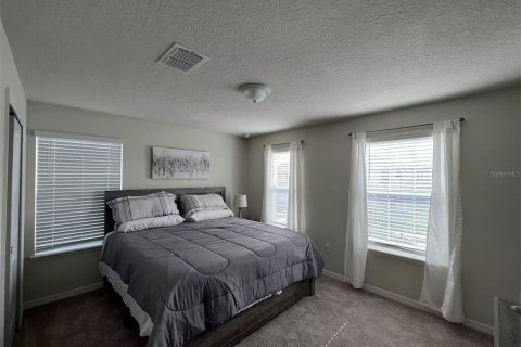 House in Davenport, Florida 10 bedrooms, 408.68 sq.m. № 1803537 - photo 11