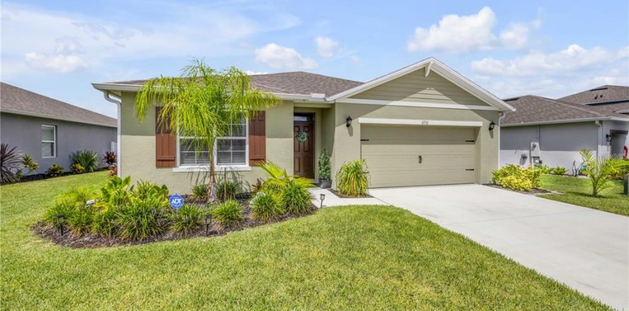 House in New Smyrna Beach, Florida 4 bedrooms, 172.33 sq.m. № 1783037